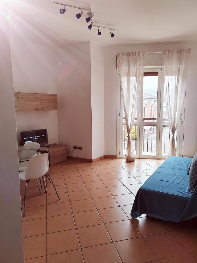 Ieo -Humanitas - Sunny House - Comodissimo Locate di Triulzi Ngoại thất bức ảnh